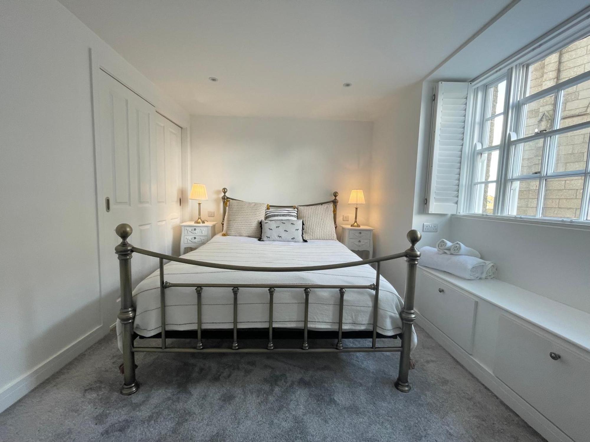 New~Breathtaking Bay Views~Chapel Street~Penzance Apartment Bagian luar foto