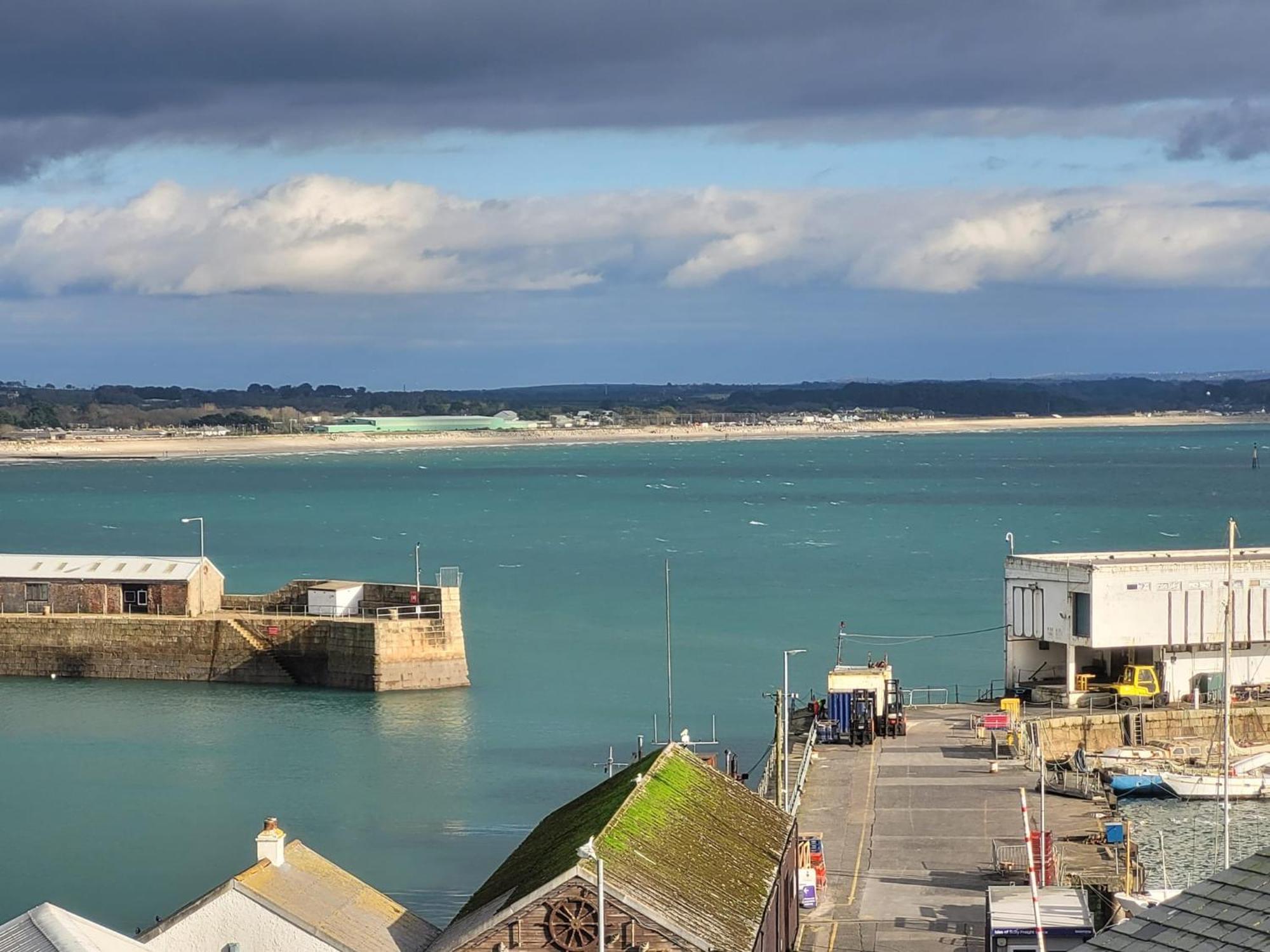 New~Breathtaking Bay Views~Chapel Street~Penzance Apartment Bagian luar foto